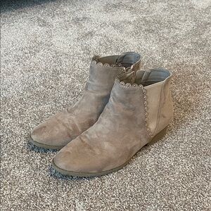 LC Lauren Conrad Taupe Ankle Booties